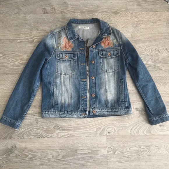 NWOT Vintage DenimJacket with Lrge Back Embroidery - Picture 2 of 13